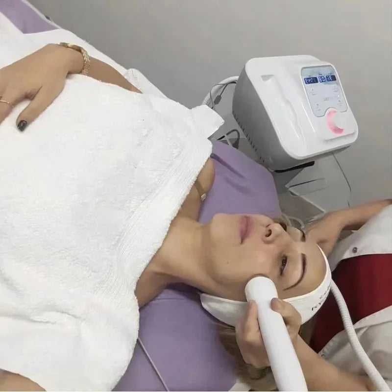 New Portable Cool/Hot EMS for skin Tightening/Puffiness/ Facial Electroporation machine for Beauty - GilloServ